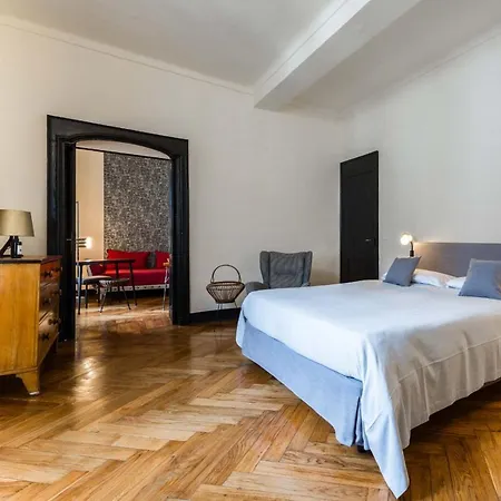 Via Garibaldi 31 Suites-3